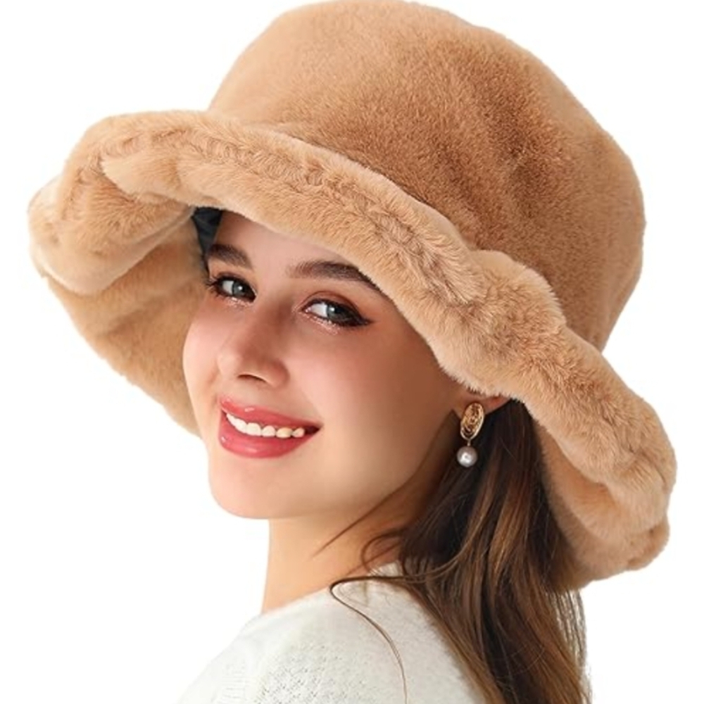 LA CARRIE Women's Oversized Fluffy Fleece Bucket Hat